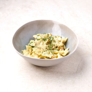 PASTA SALADE MET KIP EN APPEL